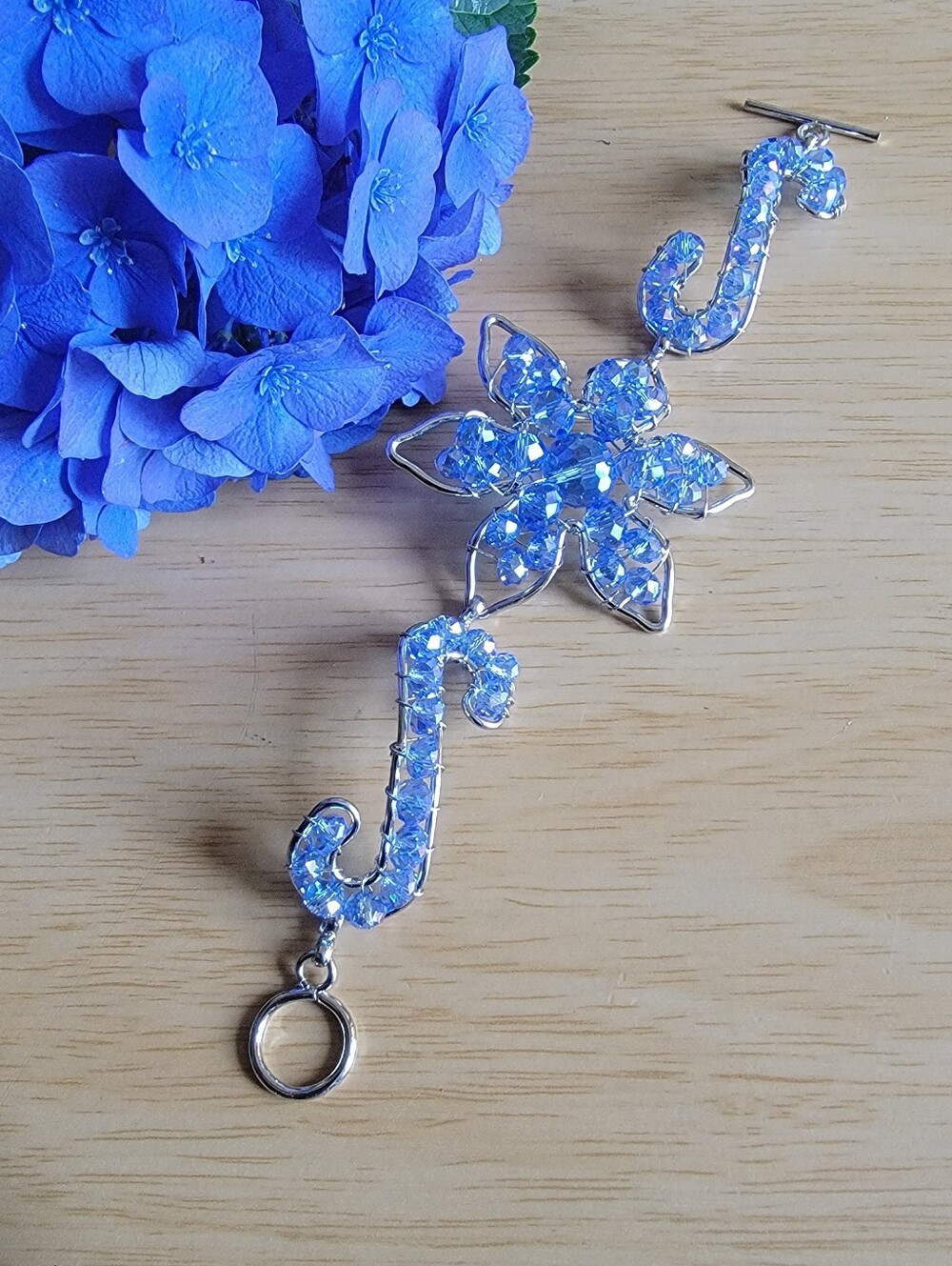 Sparkling Blue Crystal Floral Bling Bracelet